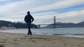 Indian Techie's Golden Gate Pic Goes Viral, Relocation Post Becomes Meme Material After Trump H-1B Fee Move