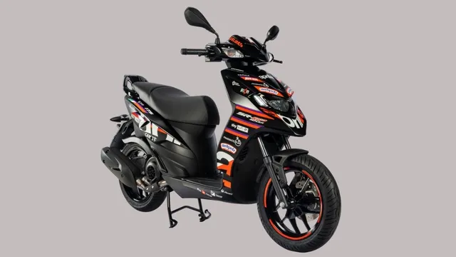 aprilia-sr-gp-replica-175-launched-with-special-motogp-inspired-livery-priced-at-rs-1-23-lakh