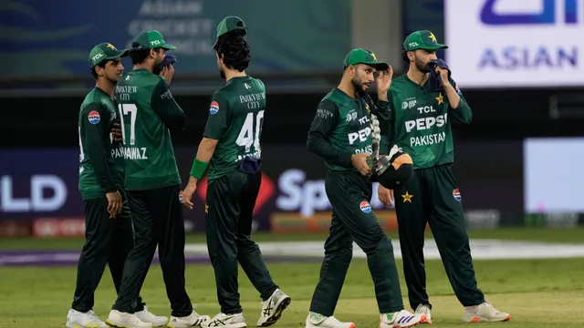 pak-vs-ban-live-streaming-free-how-to-watch-asia-cup-2025-pakistan-vs-bangladesh-live-on-tv-laptop-mobile-app-online