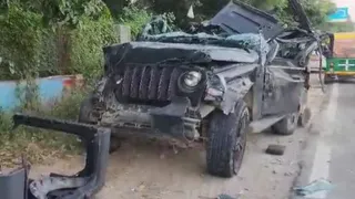 Gurugram Road Accident: Five Killed, One Injured After Speeding Thar Crashes Into Divider On NH-48