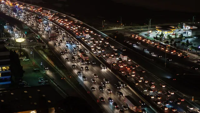 noida-traffic-advisory-roads-closed-diversions-announced-for-navami-and-dussehra-on-oct-1-2-check-alternative-routes