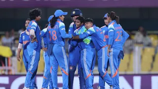 ind-w-vs-sl-w-live-score-odi-world-cup-2025-opening-ceremony-india-womens-national-cricket-team-vs-sri-lanka-womens-national-cricket-team-match-scorecard-guwahati-lb