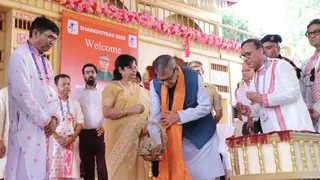 Haryana Governor Visits One Of Gurugram's Oldest Durga Puja Pandals On Maha Navami