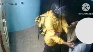mumbai-woman-alleges-blinkit-delivery-agent-touched-her-inappropriately-company-terminates-contract-after-video-evidence