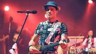 Pakistani Band Khudgharz Pays Heartfelt Tribute To Late Indian Singer Zubeen Garg In Karachi | VIDEO