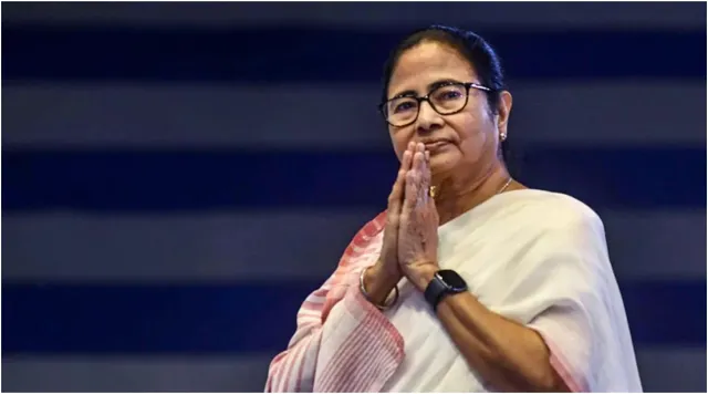 i-answer-you-distort-mamata-reacts-to-controversy-over-durgapur-gangrape-remark