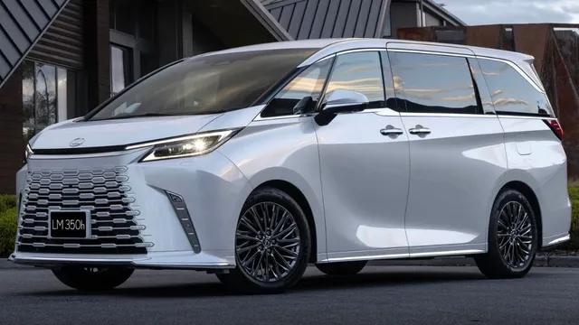 lexus-lm-350h-gets-e20compliant-powertrain-and-new-features-deliveries-commence-today