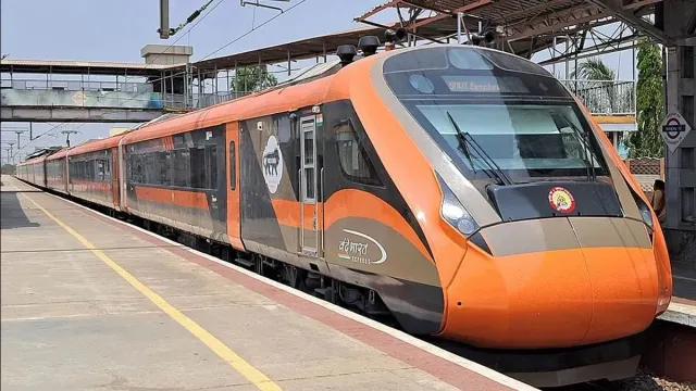 vande-bharat-40-next-generation-of-vande-bharat-trains-to-be-rolled-out-in-next-18-months