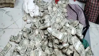 MP: Rs 18 Cr Assets, including Rs 1.13 Cr Cash, 4.22 Kg Gold Recovered After Raid At Retired Govt Officer's Premises