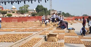 ayodhya-deepotsav-2025-26-lakh-diyas-to-light-up-saryu-ghats-in-recordbreaking-spectacle-for-diwali-details