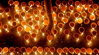 diwali-2025-indians-celebrate-festival-of-lights-in-singapore-shanghai-with-culture-cuisine-community-viral-video-pics