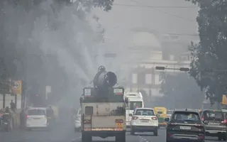 delhis-air-quality-turns-severe-on-diwali-smog-covers-city-despite-green-firecracker-rules-imd-warns-of-further-decline