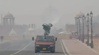 Delhi Air Pollution: Punjab Farm Fires, Green Crackers In Focus As BJP, AAP Trade Charges Over ‘Very Poor’ AQI