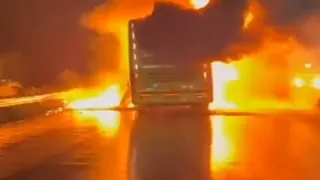 20 Charred To Death After Bengaluru-Bound Luxury Bus Catches Fire In Andhra's Kurnool; What Caused Flame | VIDEO