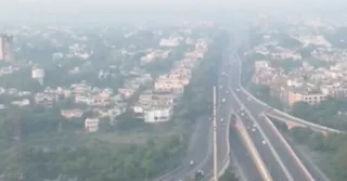 delhi-air-quality-slips-to-very-poor-as-pollution-levels-surge-across-ncr-check-areawise-aqi