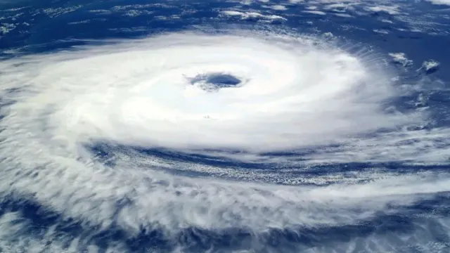 cyclonic-storm-montha-to-make-landfall-soon-chennai-weather-intense-rain-in-tamil-nadu-andhra-pradesh-odisha-check-imd-alerts
