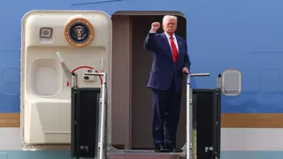 Trump Reduces Tariffs On China By 10%, Settles Rare Earths Issue After '12 Out Of 10' Meeting With Xi | 5 Points