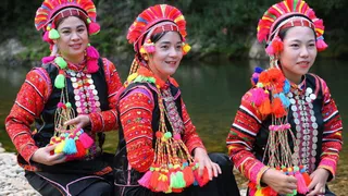 Inside China’s Bizarre Rituals: Why Brides Shave Their Heads, Families Offer Pigs To The Dead