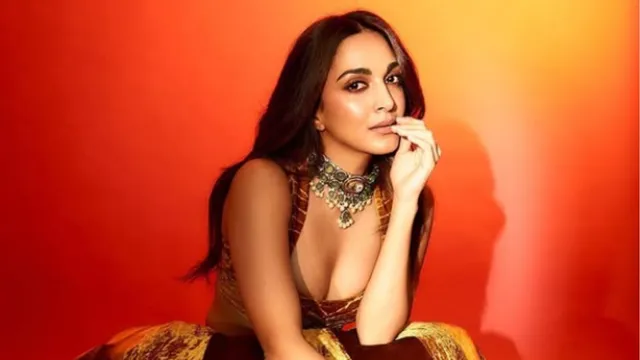 new-mom-kiara-advani-to-play-meena-kumari-in-her-biopic-kamal-aur-meena-report