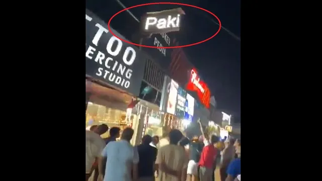 pakistan-zindabad-displayed-on-led-signboards-of-two-shops-located-on-goa-beaches-cm-reacts-video