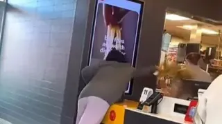 caught-on-cam-us-woman-hurls-hot-coffee-at-mcdonalds-employee-following-heated-refund-dispute-video