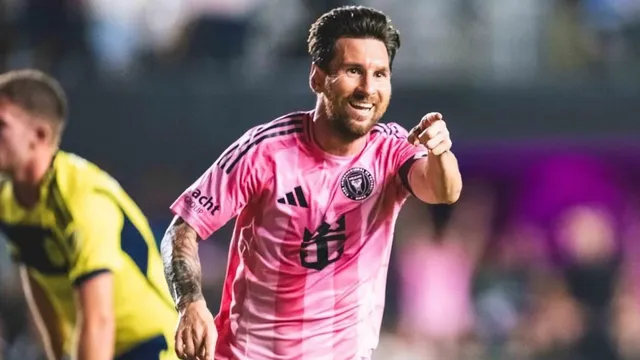 lionel-messi-creates-history-by-completing-400-career-assists-inter-miami-cf-beat-nashville-sc-in-mls-playoffs-messi-stats-and-records-football-updates