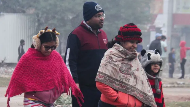 karnataka-weather-temperature-drops-below-normal-in-bengaluru-check-state-forecast-for-coming-days