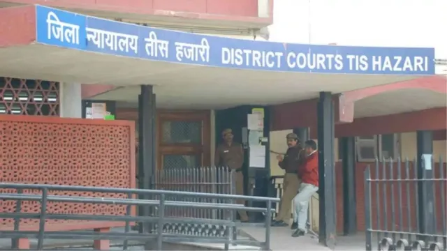 delhi-tis-hazari-court-halts-illegal-construction-in-sanjay-nagar-orders-mcd-report-by-nov-17