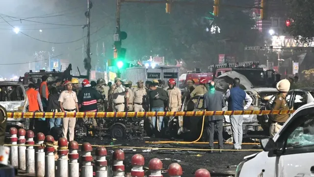 delhi-blast-nia-arrests-owner-of-hyundai-i20-car-names-umar-nabi-as-suicide-bomber-top-updates