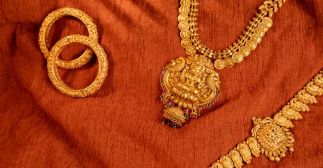 gold-rate-today-24k-22k-18k-prices-see-minor-dip-check-rates-in-mumbai-delhi-bengaluru-and-other-cities