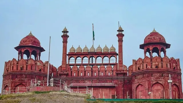 red-fort-ready-for-guru-tegh-bahadur-martyrdom-anniversary-security-tightened-for-first-event-since-blast