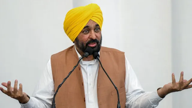 punajb-cm-bhagwant-mann-opposes-centres-131st-amendment-bill-which-seeks-to-detach-chandigarh-from-state