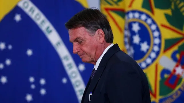 brazil-ex-president-jair-bolsonaro-arrest-in-predawn-police-operation-ahead-of-27year-jail-term