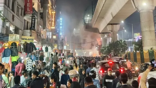noida-fire-scorpio-suv-catches-flame-near-sector18-metro-station-causes-major-traffic-jam-video