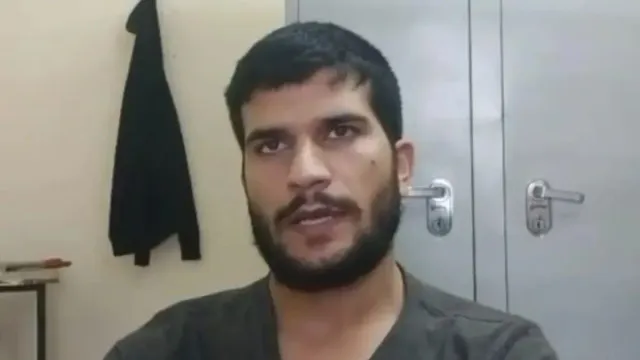 delhi-blast-bomber-umar-nabi-skipped-co-accused-adeel-wedding-after-differences-over-alqaeda-ideology-later-went-jk-to-reconcile-report