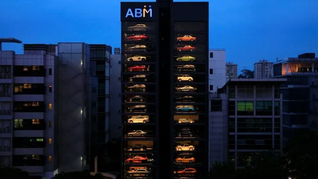 singapore-car-vending-machine-viral-video-dispenses-ferraris-lamborghinis-and-bentleys-in-minutes-watch-how-it-works