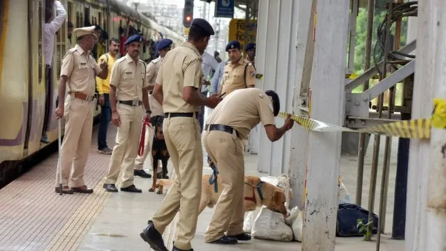 lucknow-bomb-threat-letter-sparks-massive-search-in-lucknow-ahead-of-ram-temple-dhwajarohan