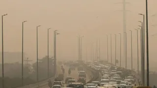 Delhi Air Pollution: Hybrid Mode For Schools, WFH For Offices Discontinued As GRAP 3 Curbs Revoked; What's Allowed