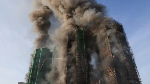 hong-kong-fire-hyperlapse-footage-reveals-terrifying-speed-of-highrise-inferno-that-killed-55-and-left-hundreds-missing-video