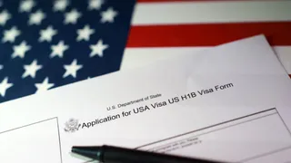 h1b-crisis-2025-indian-it-approvals-hit-10-year-low-as-trump-visa-fee-sparks-panic