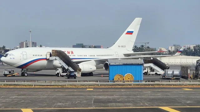 inside-putin-flying-kremlin-key-facts-about-russian-presidents-jet-and-what-nuclear-button-rumours-really-mean