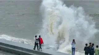 Mumbai Alert: BMC Warns Of High Tide, Advises Residents To 'Stay Away From Shore’