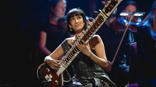 who-is-anoushka-shankar-britishamerican-musician-calls-out-air-india-for-breaking-her-sitar-how-have-you-done-this