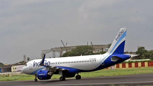 indigo-flight-cancellations-127-flights-cancelled-at-bengaluru-airport-how-to-check-real-time-flight-status