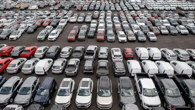 haryana-govt-bars-new-diesel-petrol-vehicles-in-aggregator-fleets-from-january-1-only-cng-electric-three-wheelers-permitted