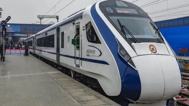 lucknowsaharanpur-vande-bharat-begins-service-runs-6-days-a-week-from-gomtinagar-check-fares-timings