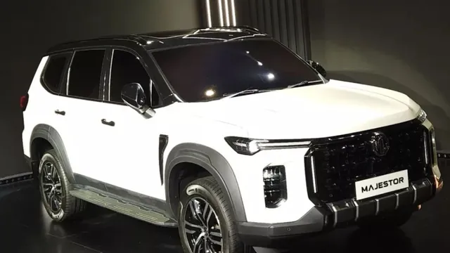 mg-majestor-suv-spied-again-gets-level-2-adas-large-12-3-inch-touchscreen-and-more