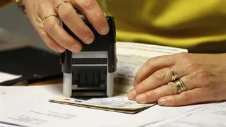 us-visa-waiver-new-rule-dna-social-media-ip-address-biometrics-requirement