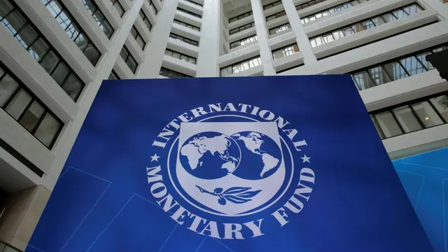 imf-tightens-grip-on-pakistan-drops-11-new-conditions-to-keep-7-billion-bailout-alive