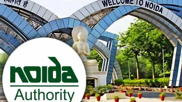 protest-against-noida-authority-traders-allege-abusive-behavior-and-arbitrary-fines-during-inspection-drive